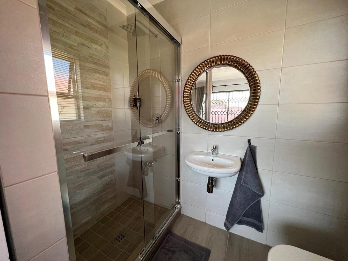 Elephant House, 2 Bedroom House, Next To Pilanesberg And Sun City Mogwase 外观 照片